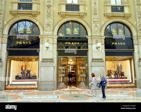 prada shop italia